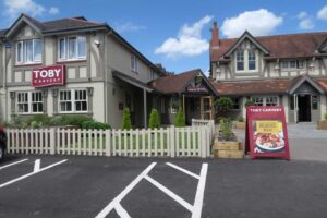 Cardiff Dinner with Simon Mullock